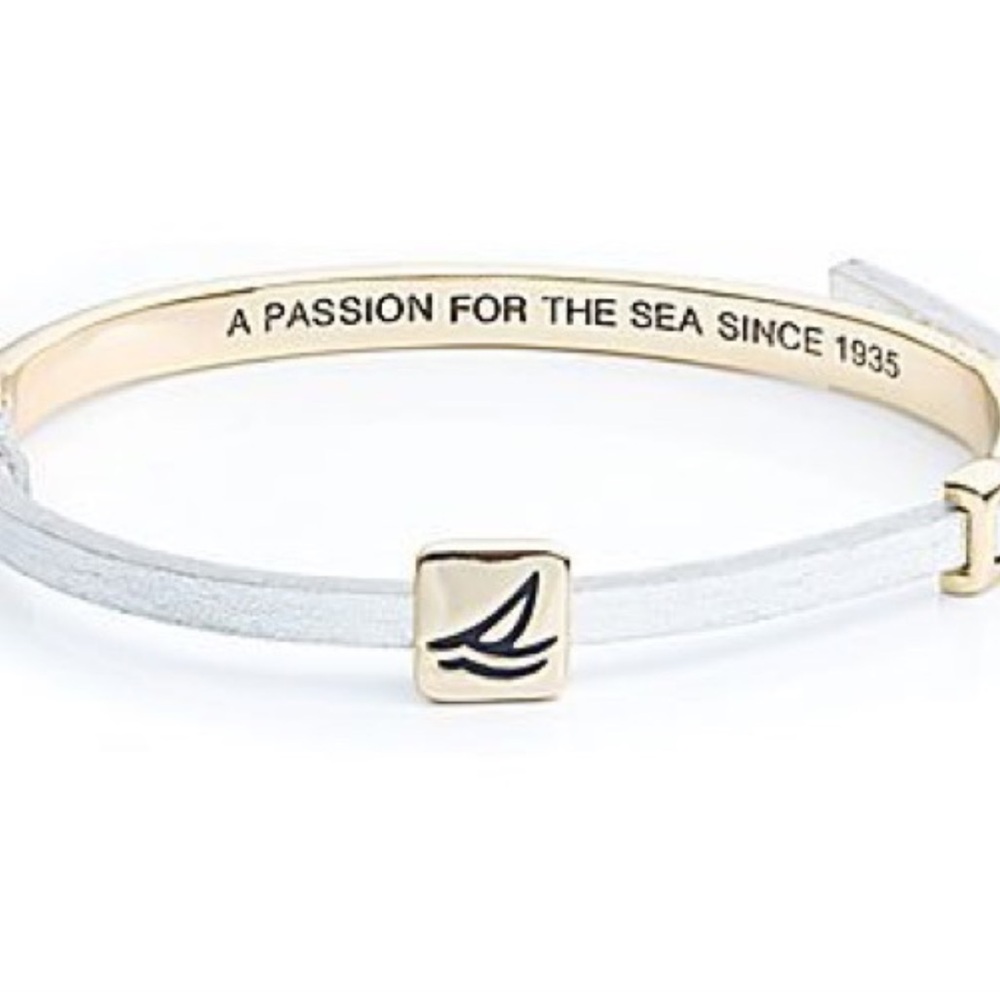 NWT Sperry Top-Sider Gold Plated Metal & Silver Leather Slider Charm Bracelet
